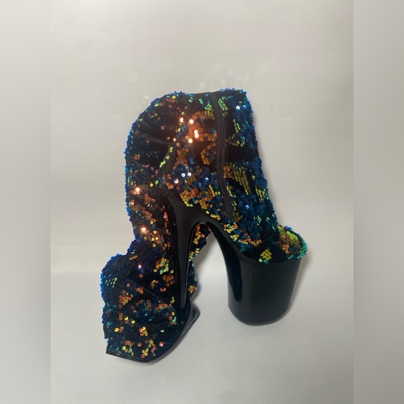 ✨Pleaser Flamingo Sequin Platform Boots NNWB | Size 10✨ - Picture 4 of 8